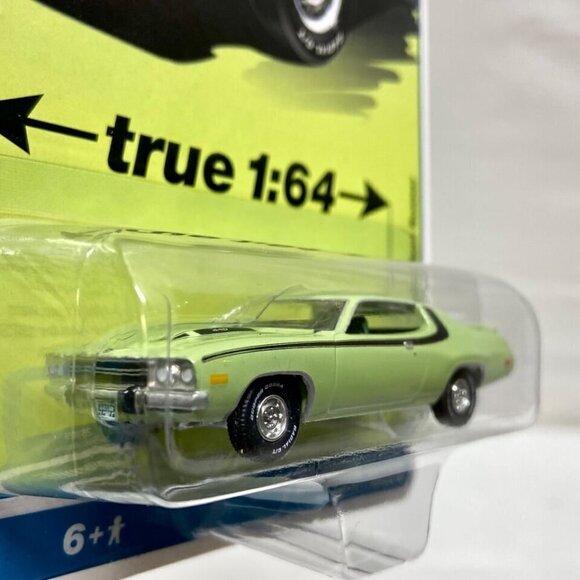 Auto World 1973 Plymouth Road Runner Vintage Muscle Mist Green Rel 1 Ver A NIP - Picture 3 of 15